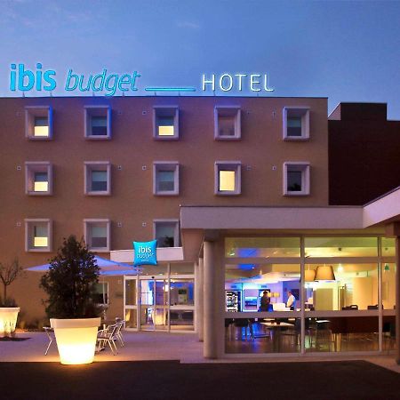 Ibis Budget Loriol Le Pouzin Exteriör bild