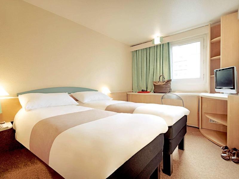 Ibis Budget Loriol Le Pouzin Exteriör bild