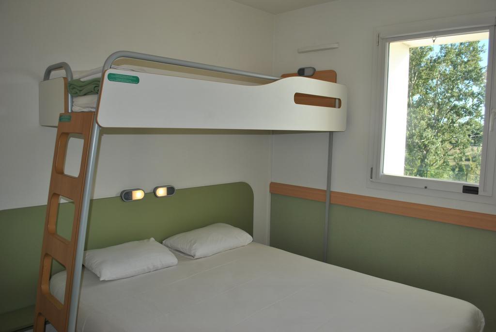 Ibis Budget Loriol Le Pouzin Exteriör bild