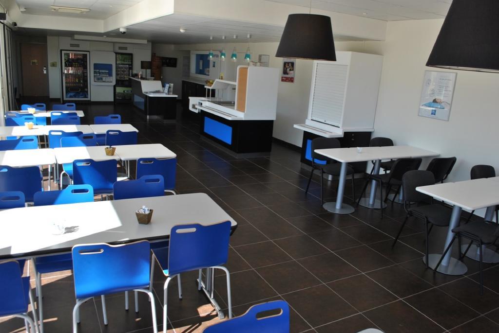 Ibis Budget Loriol Le Pouzin Exteriör bild